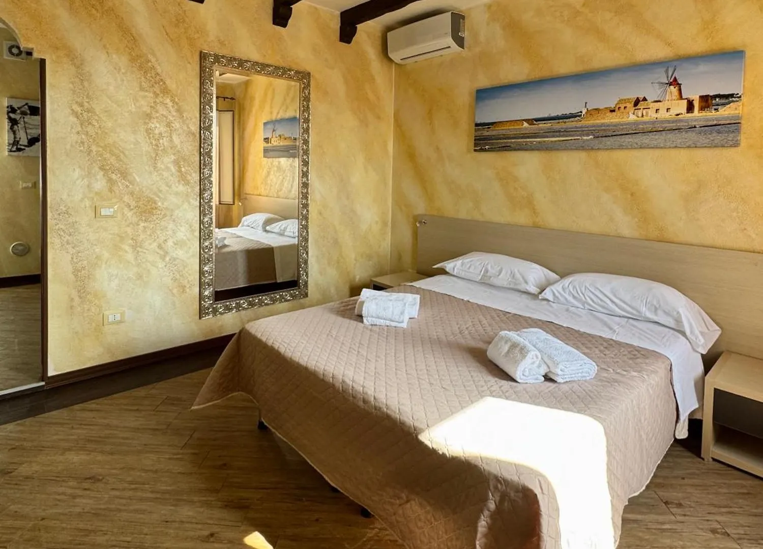 Summer Wind Apartments Trapani 0*,  Italy
