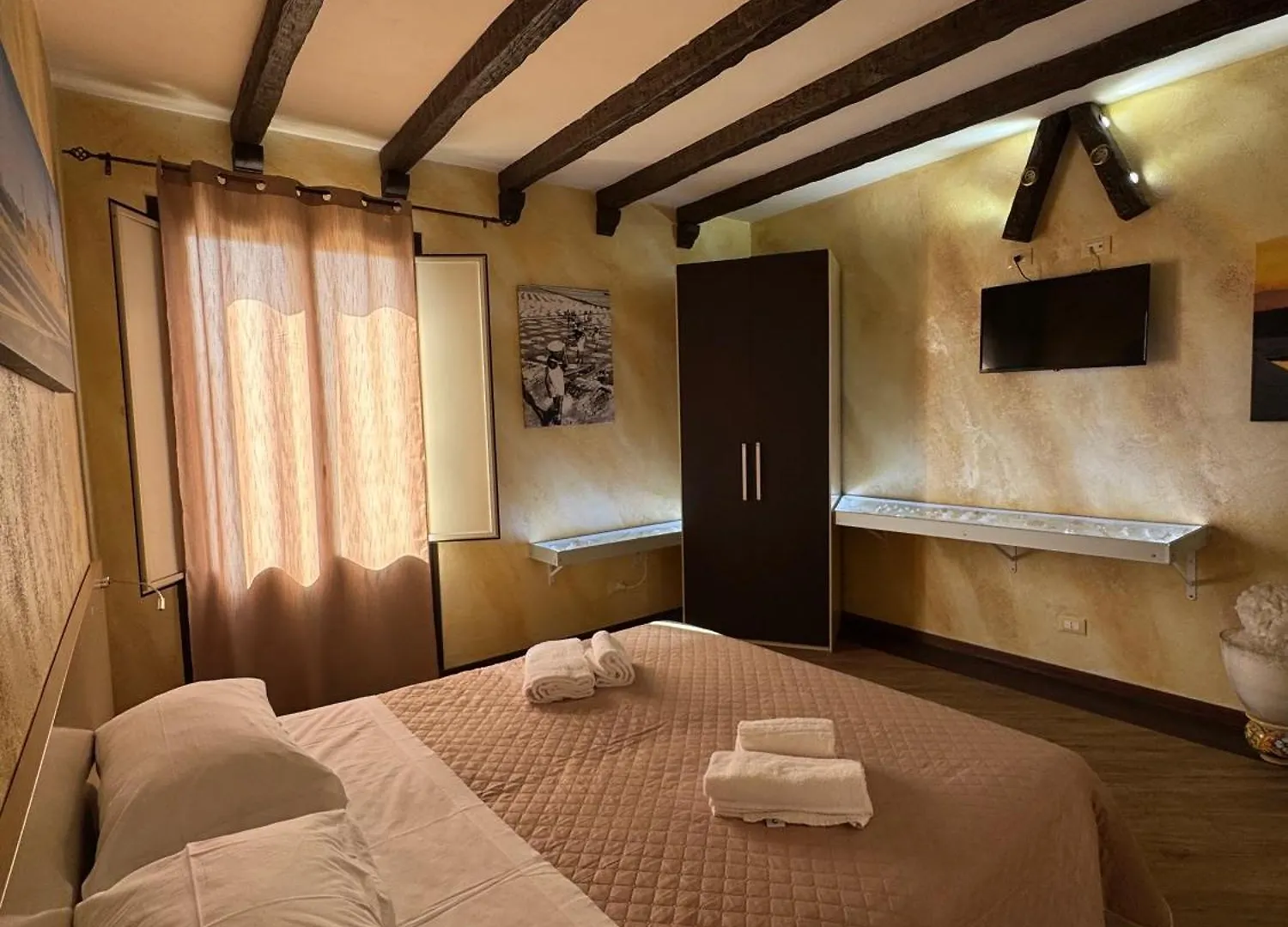 Summer Wind Apartments Трапани Италия